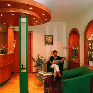 Weber Hotel